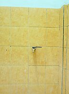 SPOT ON 92400 Dhaha Penginapan House Syariah