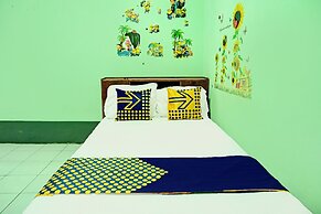 SPOT ON 92400 Dhaha Penginapan House Syariah