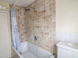 Mayflower, 9 Coronation Road