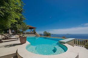 Stunning Seaside Private Villa Dubrovnik Riviera