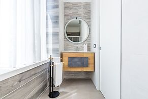 Maria's Bright Flats at the Cathedral