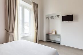 Maria's Bright Flats at the Cathedral