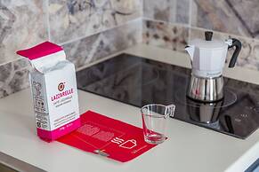 Maria's Bright Flats at the Cathedral