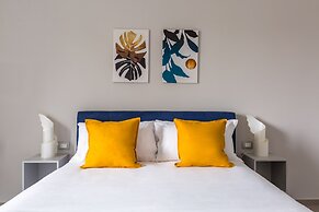 Maria's Bright Flats at the Cathedral