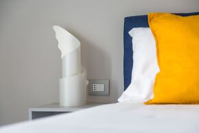 Maria's Bright Flats at the Cathedral