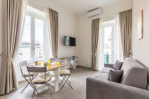 Maria's Bright Flats at the Cathedral