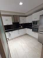 Luxurious 2-bed Apartment in Sidi Daoud, Marsa