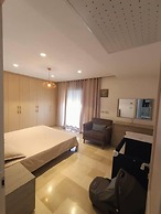 Luxurious 2-bed Apartment in Sidi Daoud, Marsa