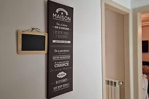 Luxurious 2-bed Apartment in Sidi Daoud, Marsa