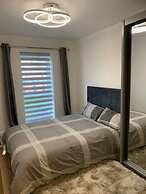 Inviting 2-bed Apartment in Grays