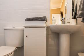 St Helens - Lodge - Sleeps 4 - Pets Allowed - Pool