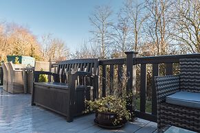 St Helens - Lodge - Sleeps 4 - Pets Allowed - Pool