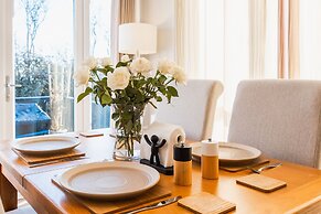 St Helens - Lodge - Sleeps 4 - Pets Allowed - Pool