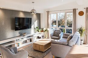 St Helens - Lodge - Sleeps 4 - Pets Allowed - Pool