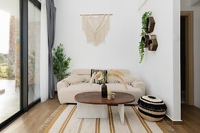 Flamingo Living Suites & Villas