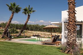 Flamingo Living Suites & Villas