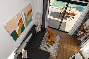 Flamingo Living Suites & Villas