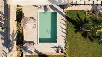 Flamingo Living Suites & Villas