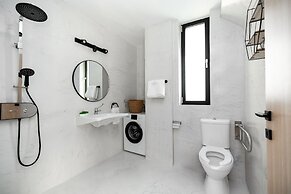 Flamingo Living Suites & Villas