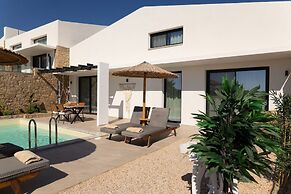 Flamingo Living Suites & Villas