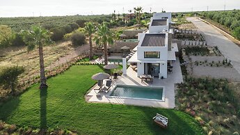 Flamingo Living Suites & Villas