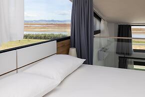 Flamingo Living Suites & Villas