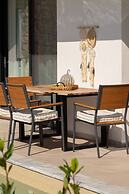 Flamingo Living Suites & Villas