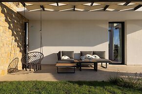 Flamingo Living Suites & Villas