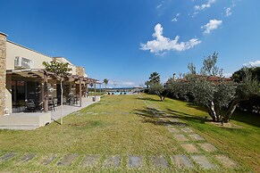 Flamingo Living Suites & Villas