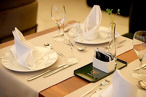 Ad Hotel Pont D'Hydra