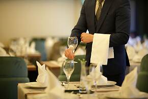 Ad Hotel Pont D'Hydra