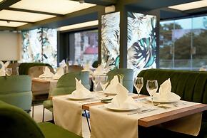 Ad Hotel Pont D'Hydra