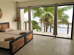 Laola Surf Camp