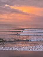 Laola Surf Camp