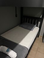 Esquina 8 Hostel