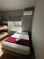 Esquina 8 Hostel