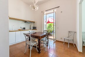 Villino Ada a Mondello by Wonderful Italy