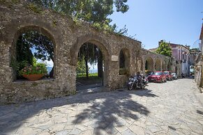 Le Suites Della Principessa- Apartment in the Heart of Ravello