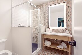 Lily Hall- A Boutique Hotel