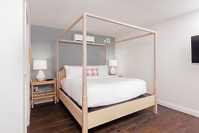 Lily Hall- A Boutique Hotel