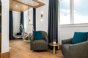 Lily Hall- A Boutique Hotel