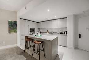 Oceanfront Luxe: Beach Condo