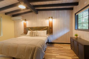 Destination Oak Creek 7 1 Bedroom Apts by RedAwning