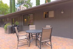 Destination Oak Creek 7 1 Bedroom Apts by RedAwning