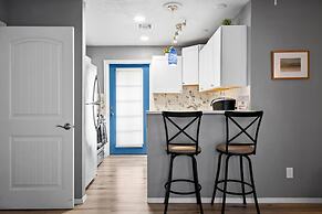 10 Chelsea Place 1 Bedroom Condo by RedAwning