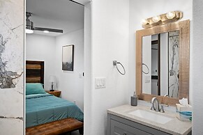 23 Chelsea Place 1 Bedroom Condo by RedAwning