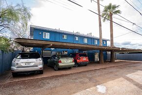 23 Chelsea Place 1 Bedroom Condo by RedAwning