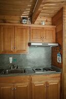 Canyon Wren Creek Access-wild Rose 1 Bedroom Cabin by RedAwning