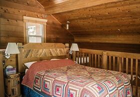 Canyon Wren Creek Access-wild Rose 1 Bedroom Cabin by RedAwning