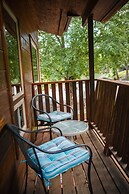 Canyon Wren Creek Access-wild Rose 1 Bedroom Cabin by RedAwning